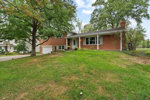 1703 OAKWOOD CT, Columbia, MO 65203