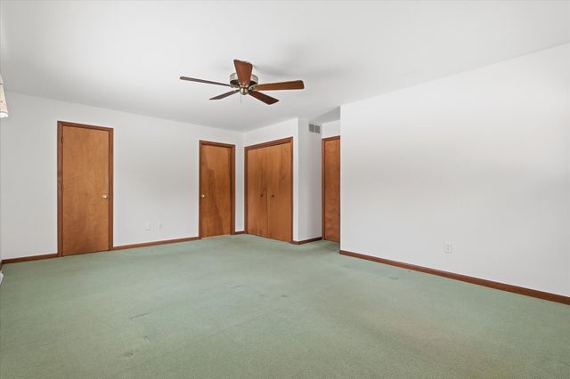 1703 OAKWOOD CT, Columbia, MO 65203