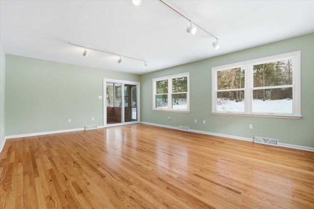 1703 OAKWOOD CT, Columbia, MO 65203