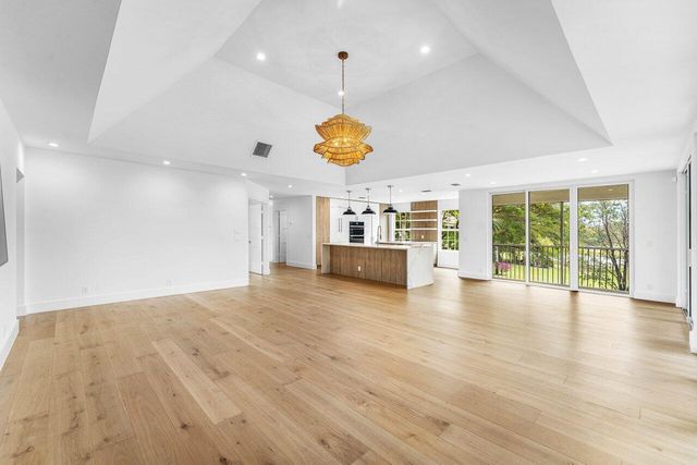 11847 Pebblewood Drive, Wellington, FL 33414