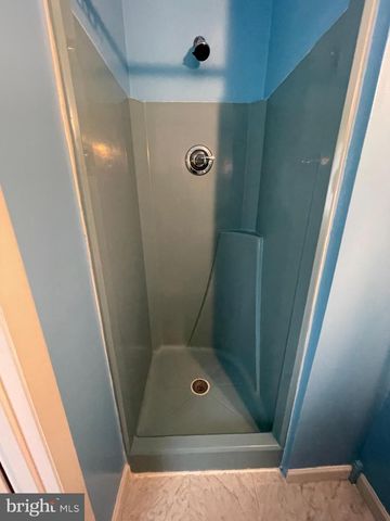 1806 HOLLAND ST, Cumberland, MD 21502