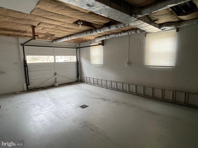 1806 HOLLAND ST, Cumberland, MD 21502