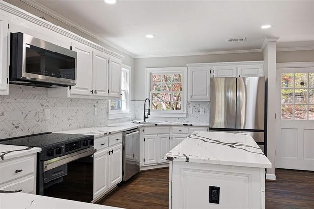 315 Lucinda Court NW, Marietta, GA 30064