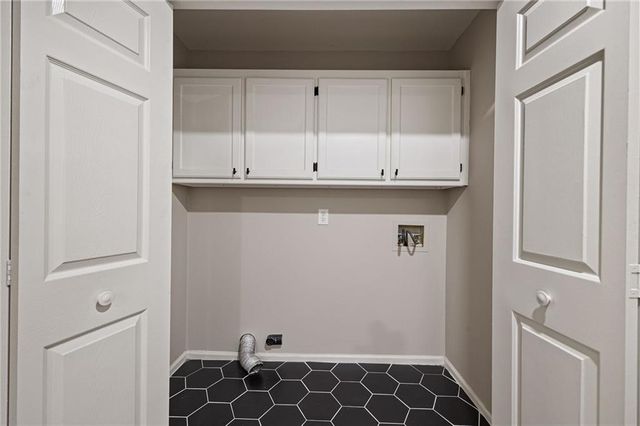 315 Lucinda Court NW, Marietta, GA 30064