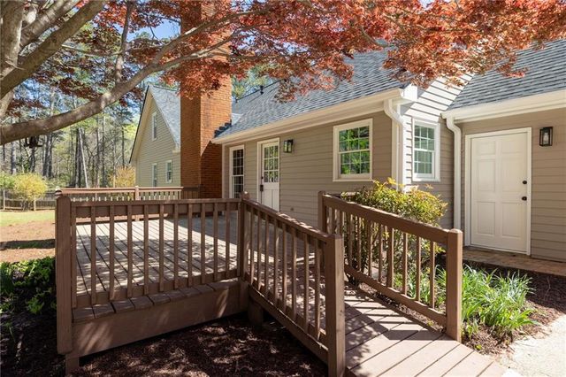 315 Lucinda Court NW, Marietta, GA 30064