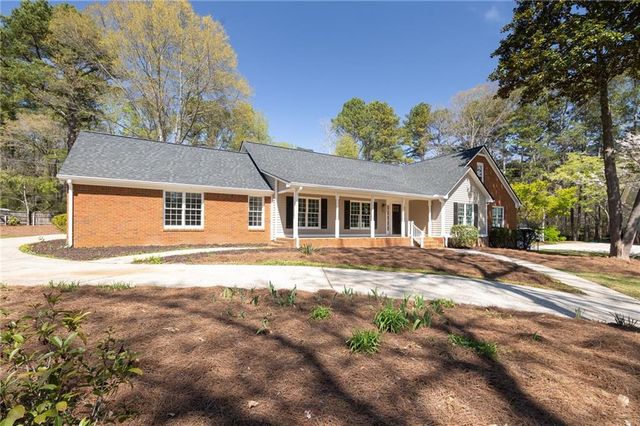 315 Lucinda Court NW, Marietta, GA 30064