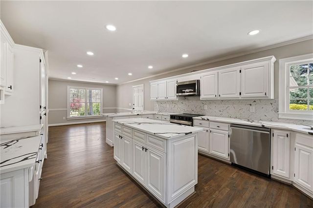 315 Lucinda Court NW, Marietta, GA 30064