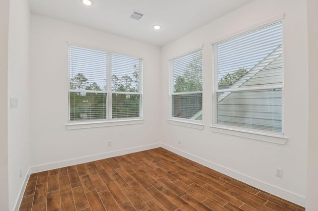 26265 E Outrider Banks Circle, Montgomery, TX 77316