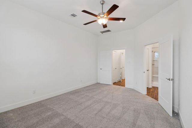 26265 E Outrider Banks Circle, Montgomery, TX 77316