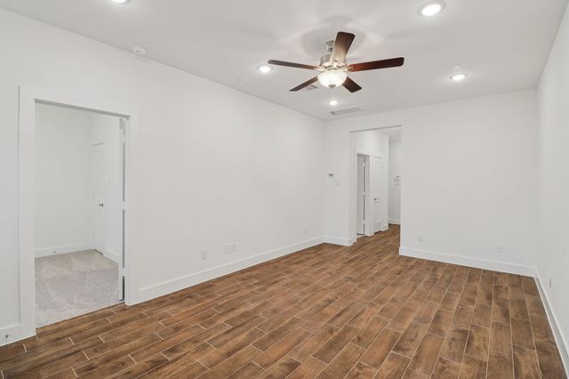 26265 E Outrider Banks Circle, Montgomery, TX 77316