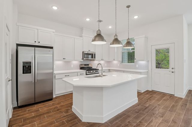 26265 E Outrider Banks Circle, Montgomery, TX 77316