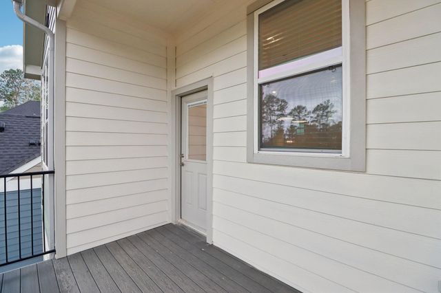 26265 E Outrider Banks Circle, Montgomery, TX 77316