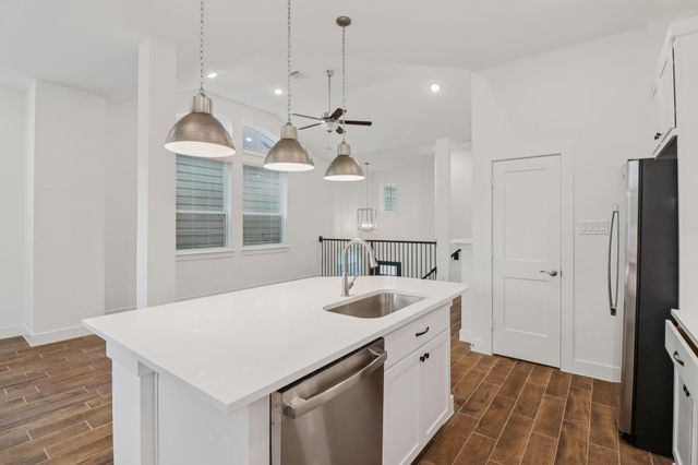 26265 E Outrider Banks Circle, Montgomery, TX 77316