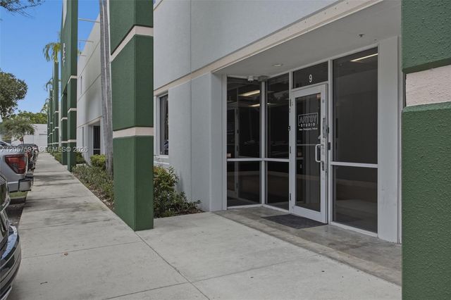 1315 NW 98th Court 9, Doral, FL 33172