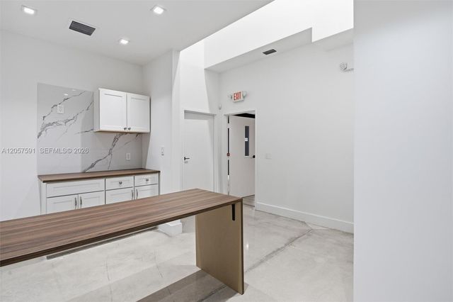 1315 NW 98th Court 9, Doral, FL 33172