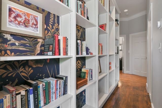 68 Waltham Street 3, Boston, MA 02118