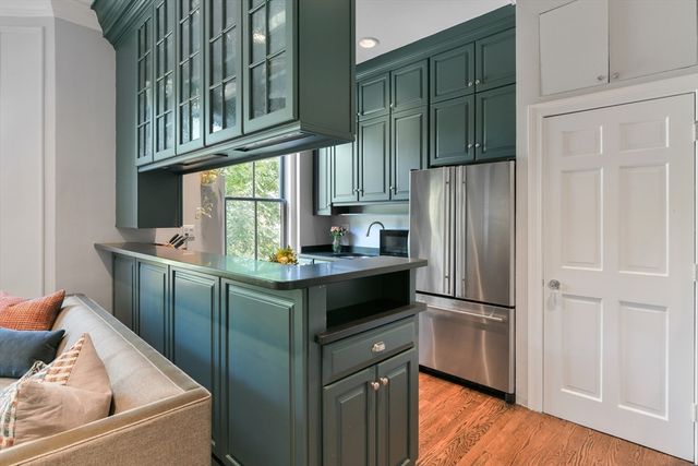 68 Waltham Street 3, Boston, MA 02118
