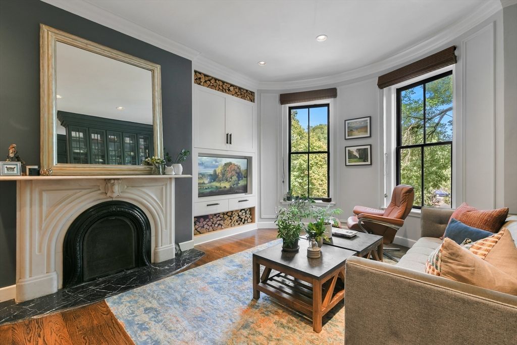 68 Waltham Street 3, Boston, MA 02118