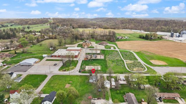 4371 N 4th Street, Dubois, IN 47527