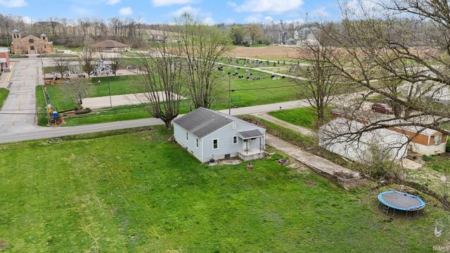 4371 N 4th Street, Dubois, IN 47527