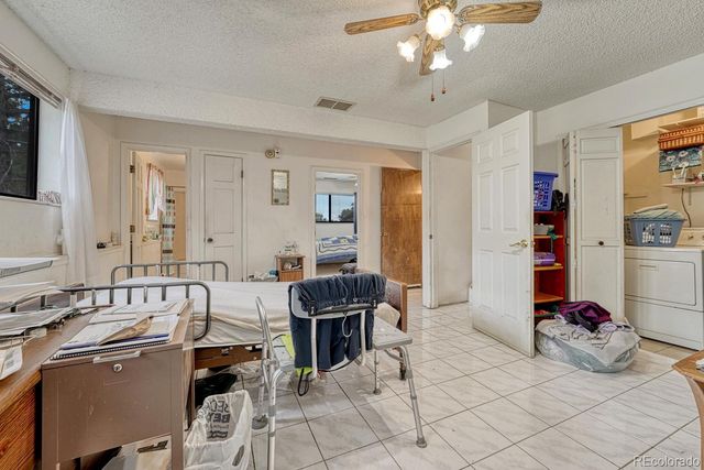 3660 Suncrest Court, Colorado Springs, CO 80906