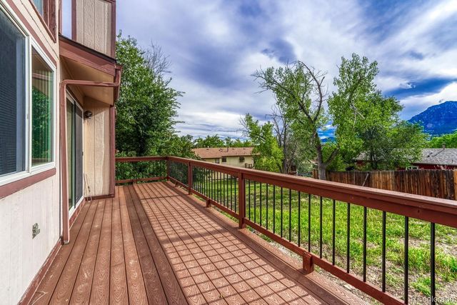 3660 Suncrest Court, Colorado Springs, CO 80906