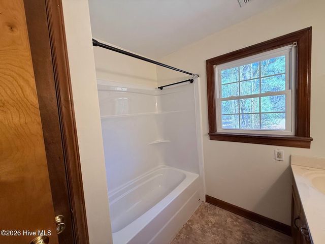 19 Wilkins Road, Belhaven, NC 27810