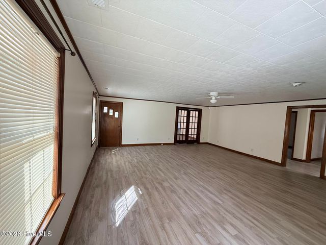 19 Wilkins Road, Belhaven, NC 27810