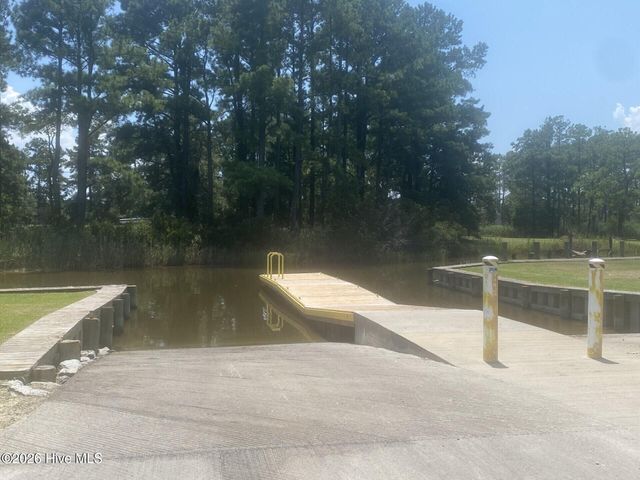 19 Wilkins Road, Belhaven, NC 27810