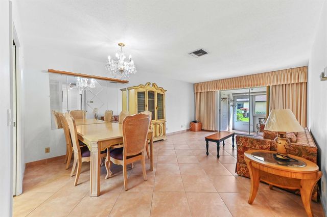 2915 Crosley Drive W Unit B, West Palm Beach, FL 33415