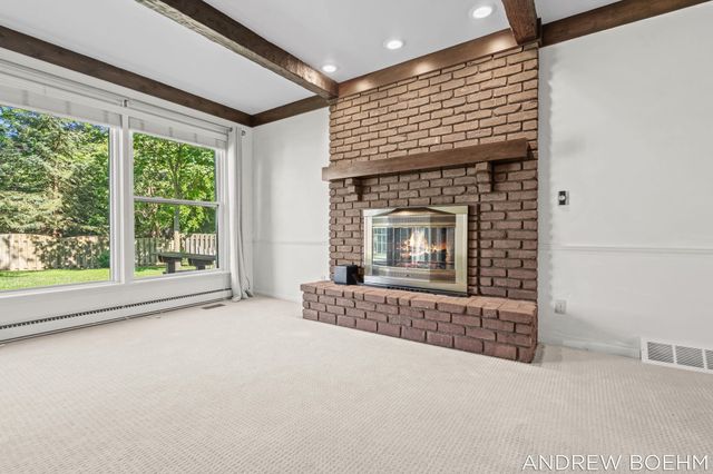 164 Euna Vista Drive, Holland City, MI 49423