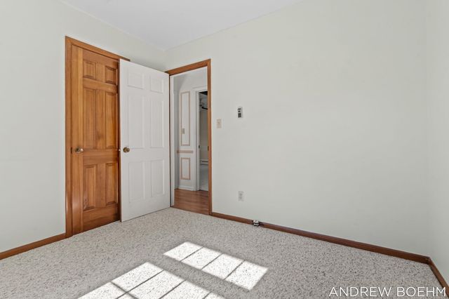 164 Euna Vista Drive, Holland City, MI 49423