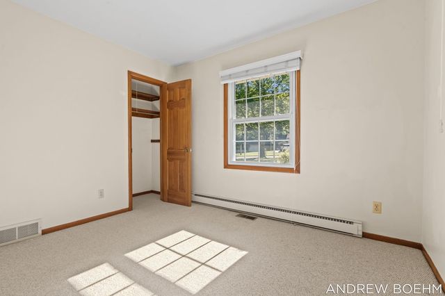164 Euna Vista Drive, Holland City, MI 49423
