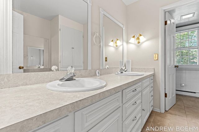 164 Euna Vista Drive, Holland City, MI 49423