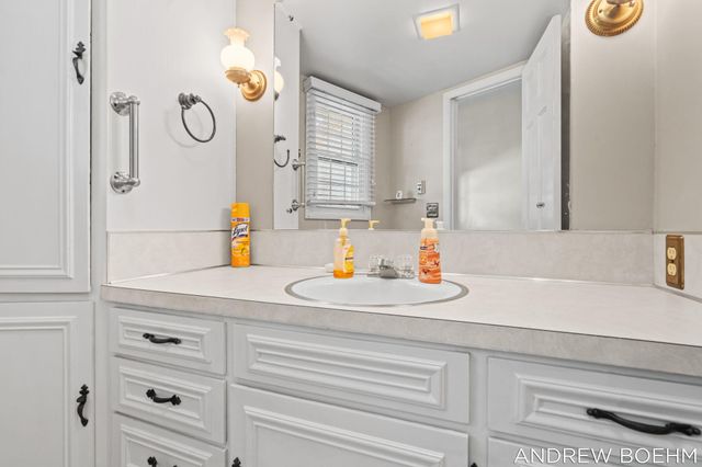 164 Euna Vista Drive, Holland City, MI 49423