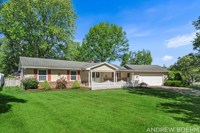 164 Euna Vista Drive, Holland City, MI 49423