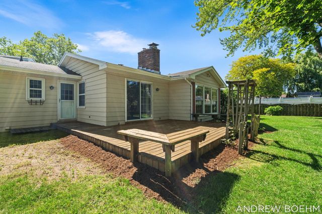 164 Euna Vista Drive, Holland City, MI 49423