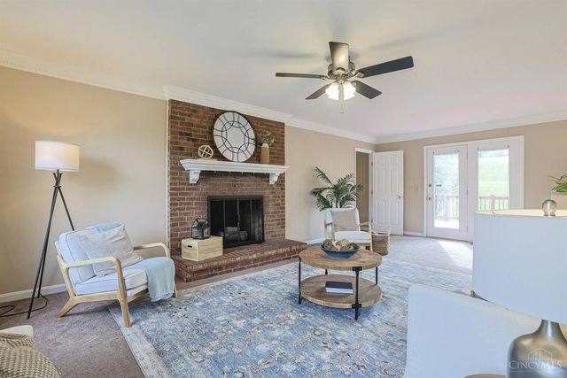 3020 Cooperhill Drive, Evendale, OH 45241