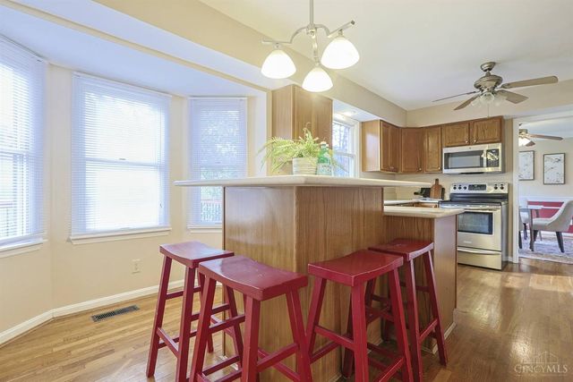 3020 Cooperhill Drive, Evendale, OH 45241