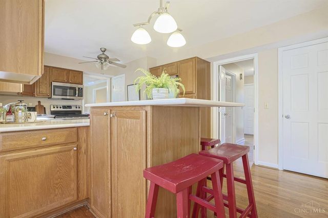 3020 Cooperhill Drive, Evendale, OH 45241