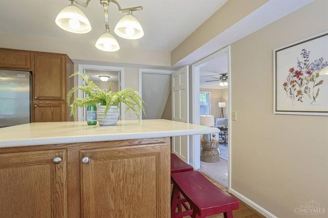 3020 Cooperhill Drive, Evendale, OH 45241