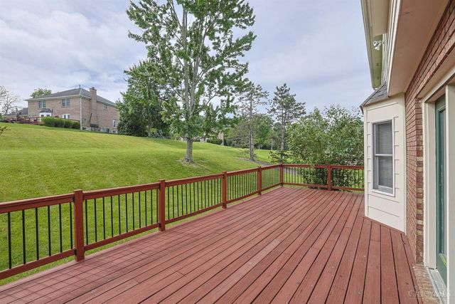3020 Cooperhill Drive, Evendale, OH 45241