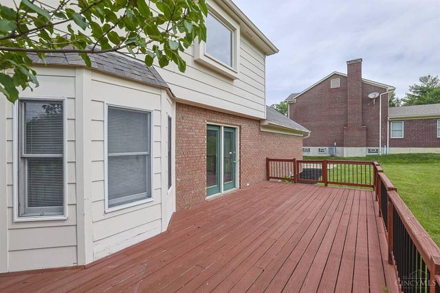 3020 Cooperhill Drive, Evendale, OH 45241