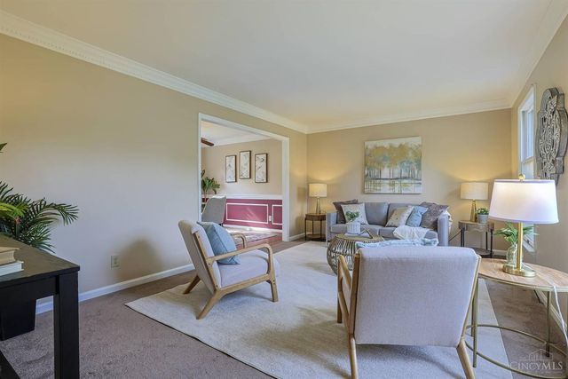 3020 Cooperhill Drive, Evendale, OH 45241