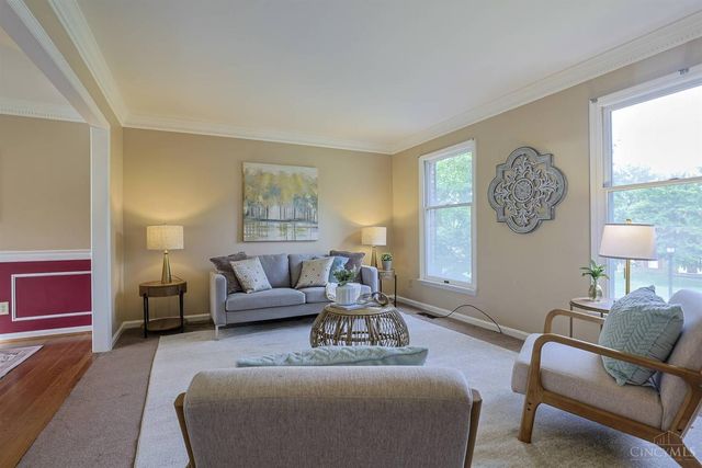 3020 Cooperhill Drive, Evendale, OH 45241