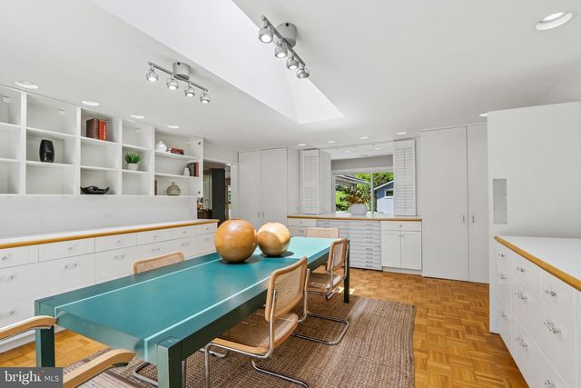 1673 PAPER MILL RD, Jenkintown, PA 19046