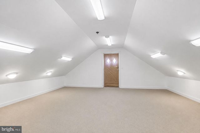 1673 PAPER MILL RD, Jenkintown, PA 19046