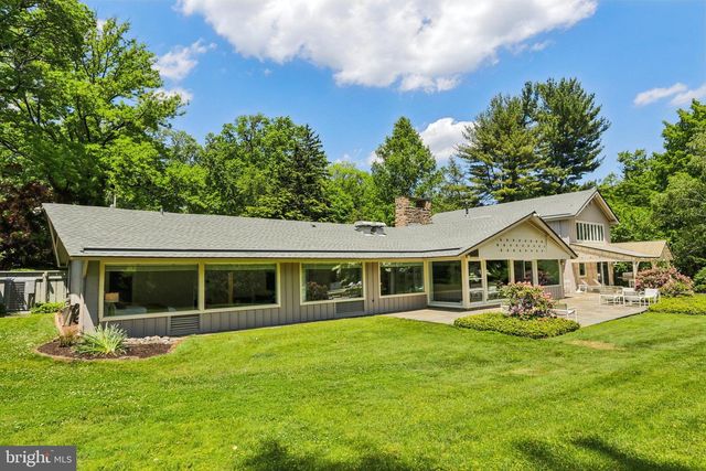 1673 PAPER MILL RD, Jenkintown, PA 19046