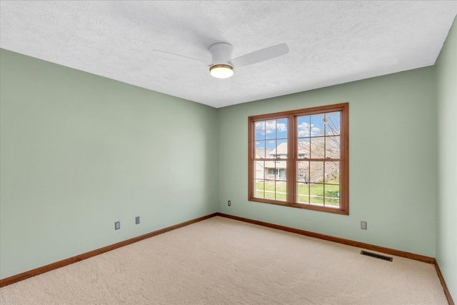 2807 Willow Bend Road, Champaign, IL 61822