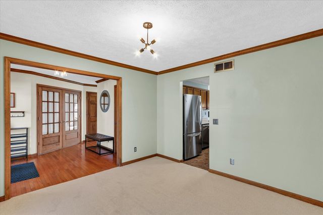 2807 Willow Bend Road, Champaign, IL 61822